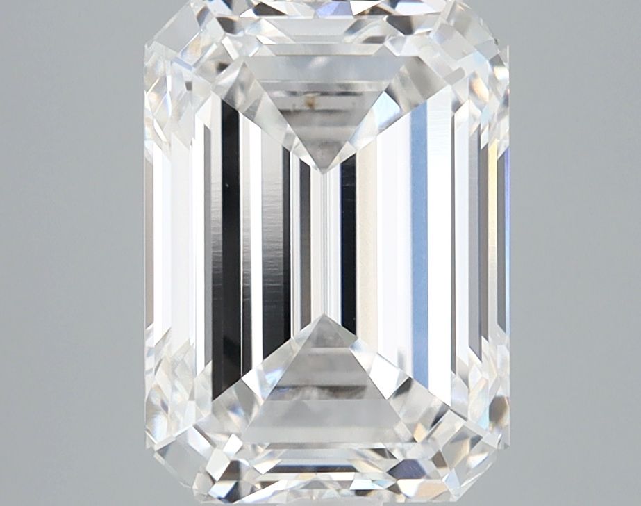 3.58 ct Emerald diamond