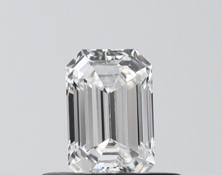 0.44 ct lab-grown Emerald Diamond