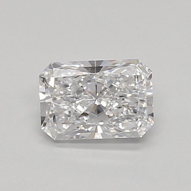 0.45 ct lab-grown Radiant Diamond