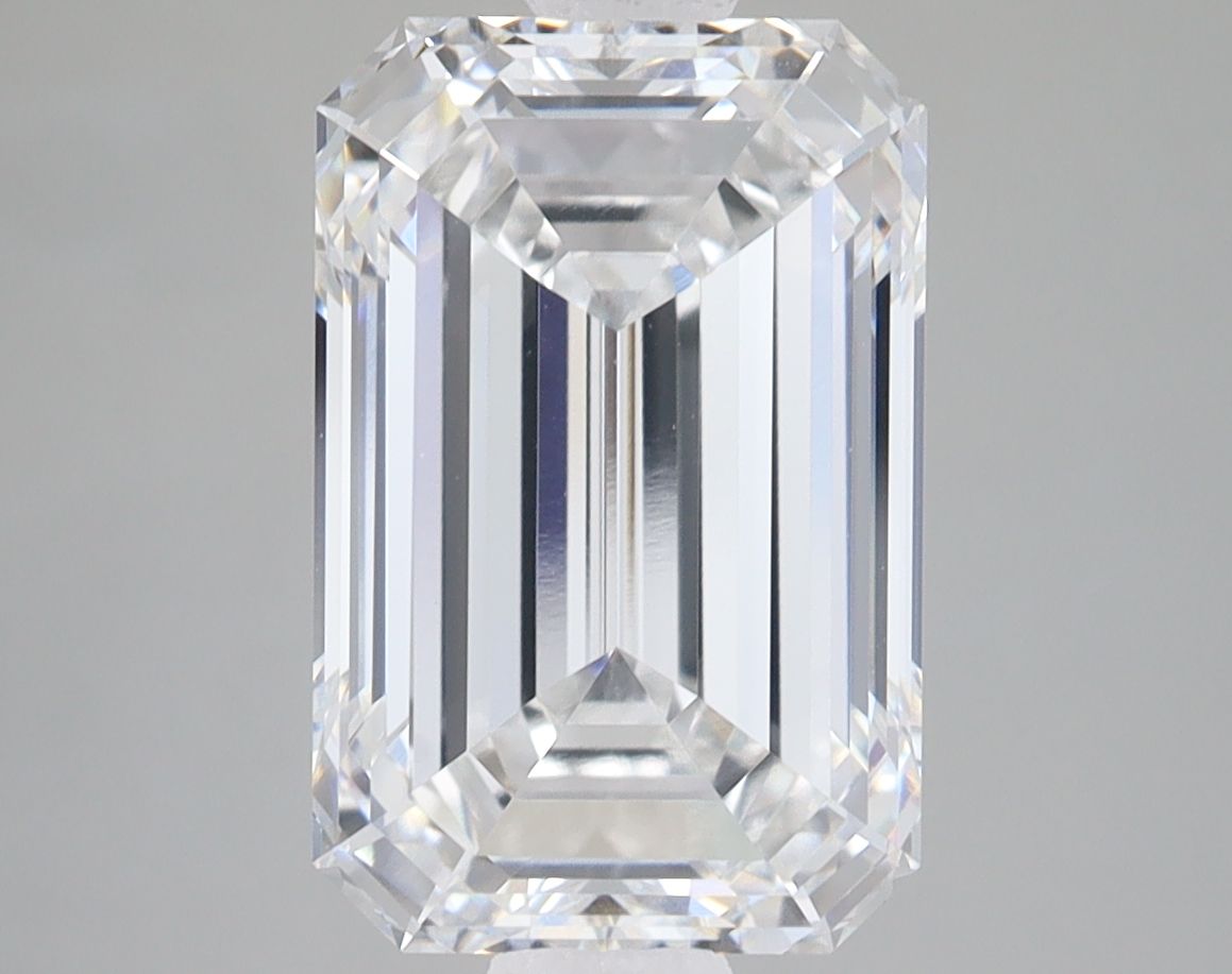 5.05 ct. emerald Lab Grown Diamond front image