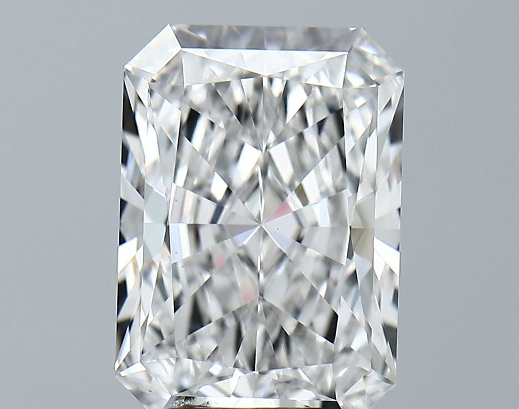 5.05 ct. radiant Lab Grown Diamond front image