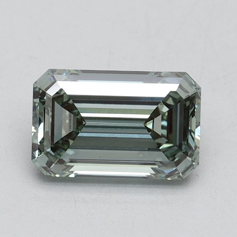 1.04 ct. emerald Lab Grown Diamond front image