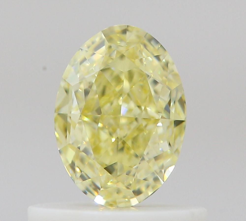Diament 0.66 ct Fancy Light Yellow/VVS2
