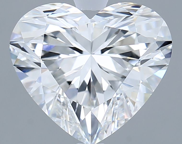 3.05 carat e VVS2 EX Cut IGI heart diamond