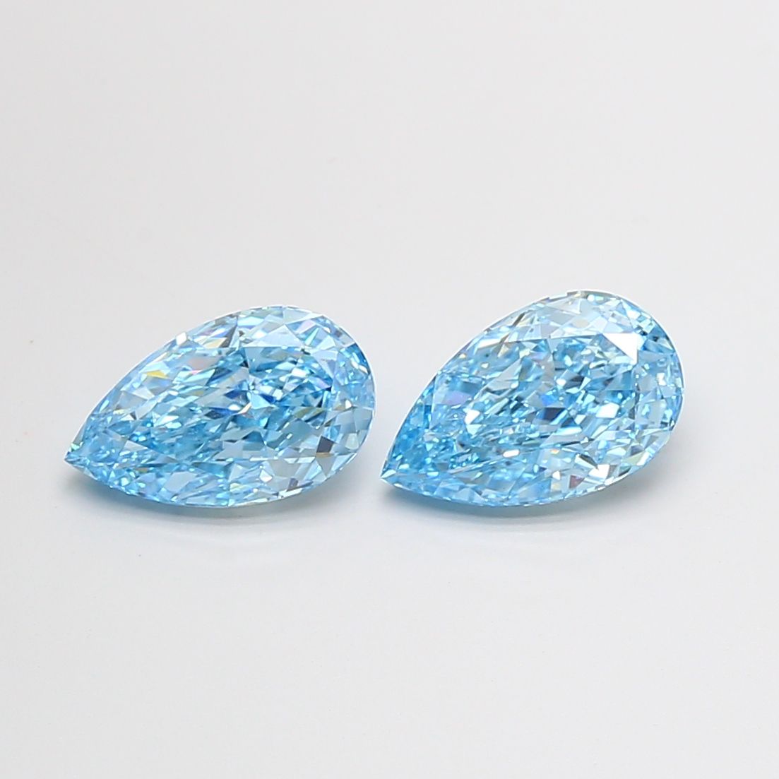 3.12 ct. pear Lab Grown Diamond front image