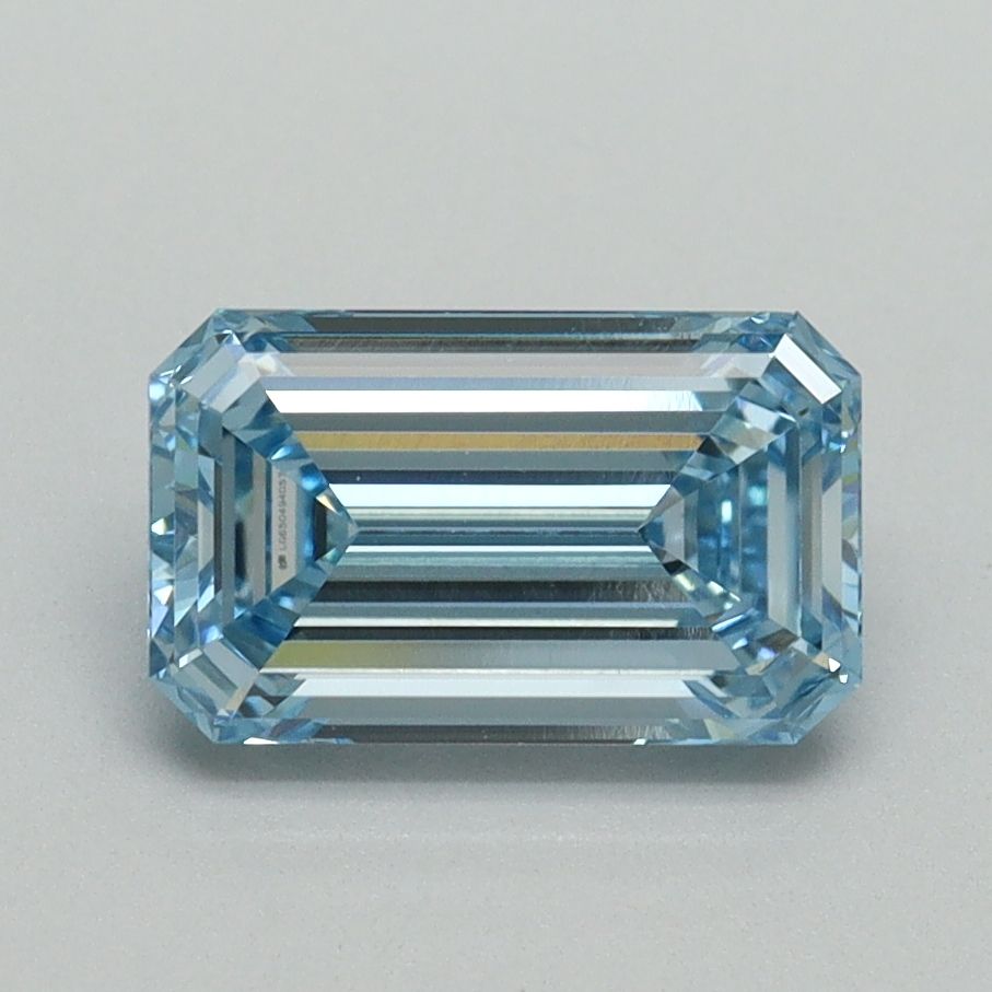 1.55 ct. emerald Lab Grown Diamond front image