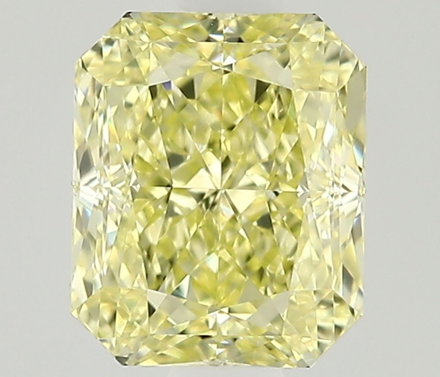 0.90 ct Radiant diamond