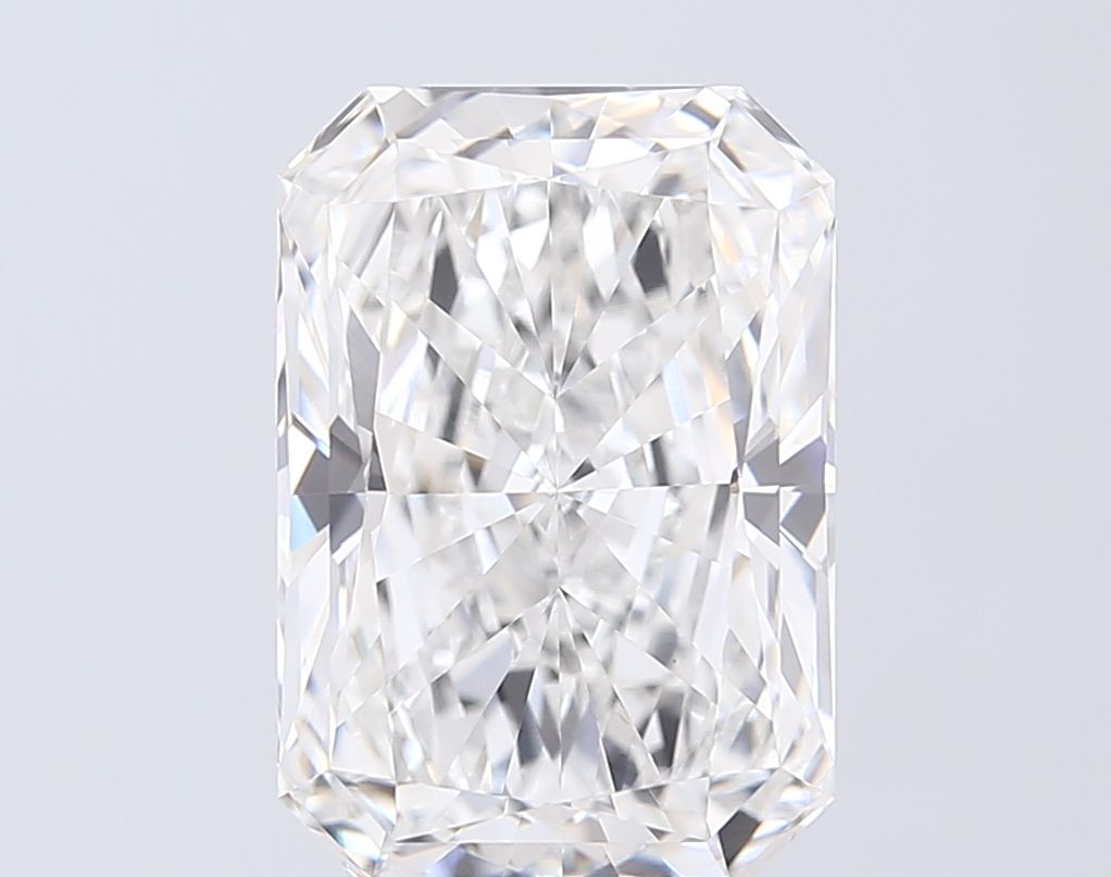 6.58 ct. radiant Lab Grown Diamond front image