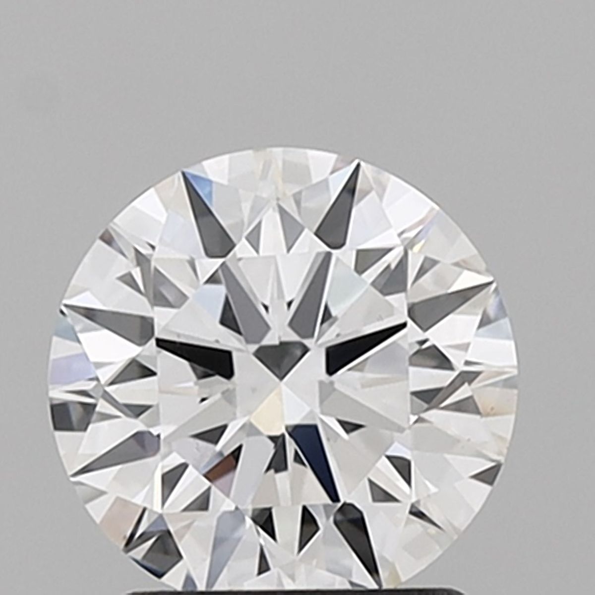 1.67 ct. round Lab Grown Diamond front image