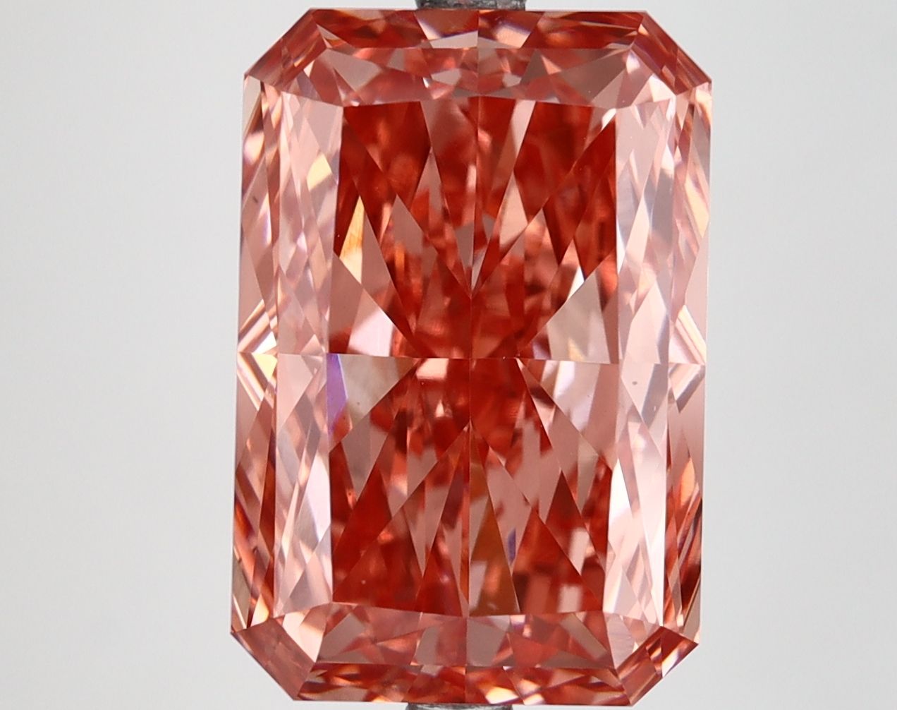 7.12 ct. radiant Lab Grown Diamond front image