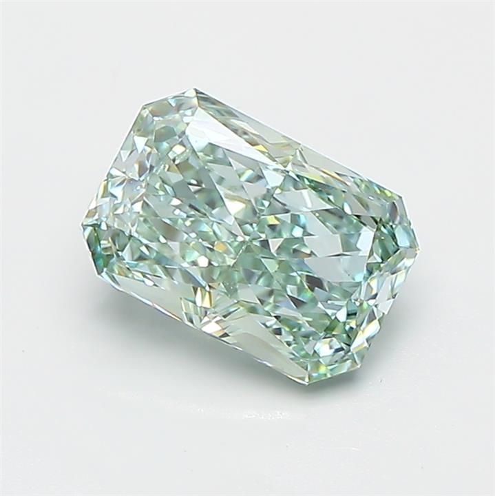 1.84 ct Radiant diamond