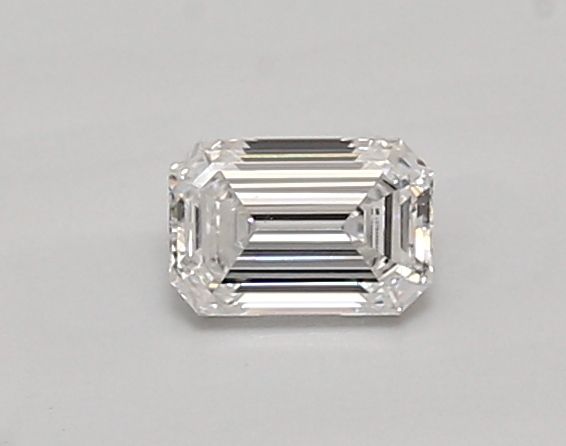 0.44 ct lab-grown Emerald Diamond