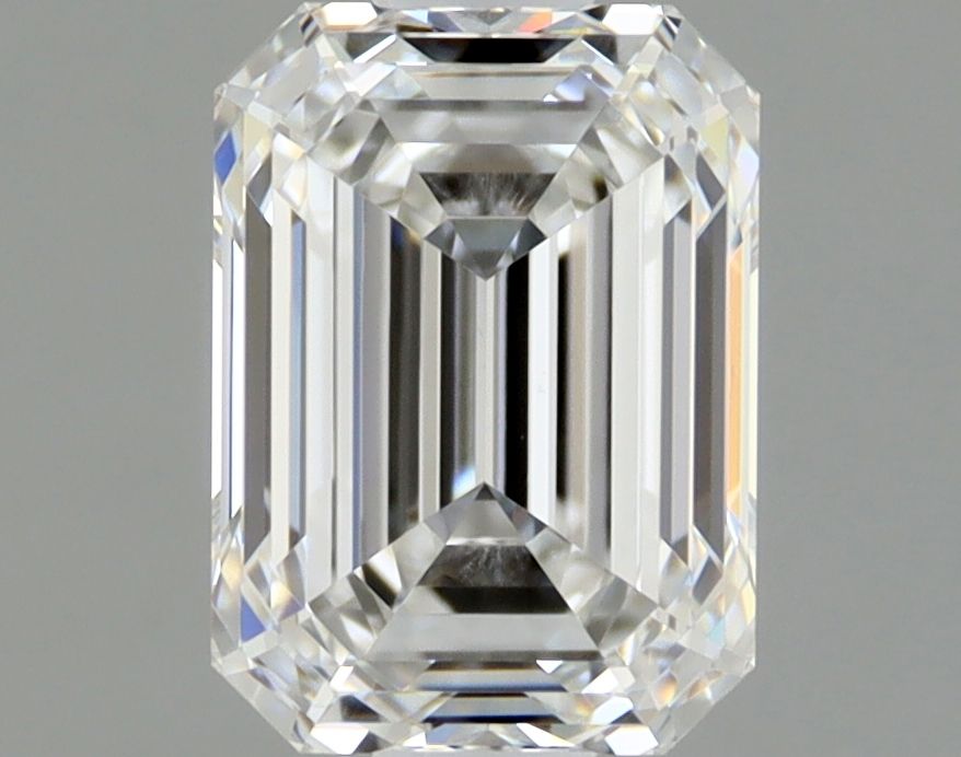0.75 ct Emerald diamond