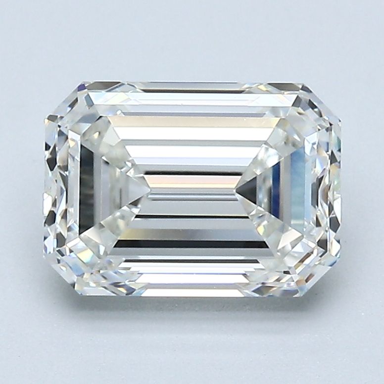 2.20 ct Emerald diamond