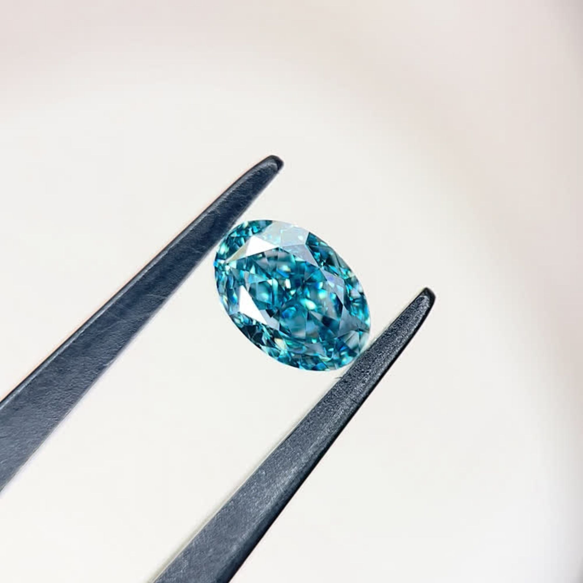 1.07 ct. oval Lab Grown Diamond front image