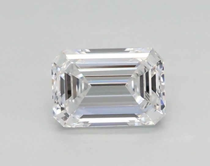 0.39 ct lab-grown Emerald Diamond