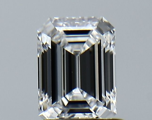 1.01 ct. emerald Lab Grown Diamond front image