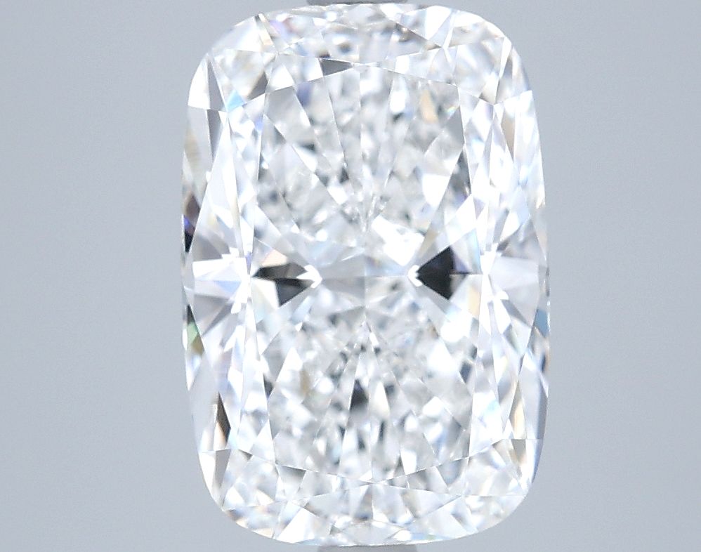 3.76 ct Cushion Brilliant diamond