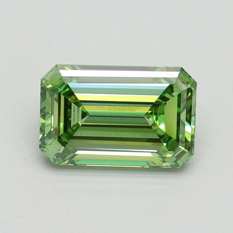 1.04 ct. emerald Lab Grown Diamond front image