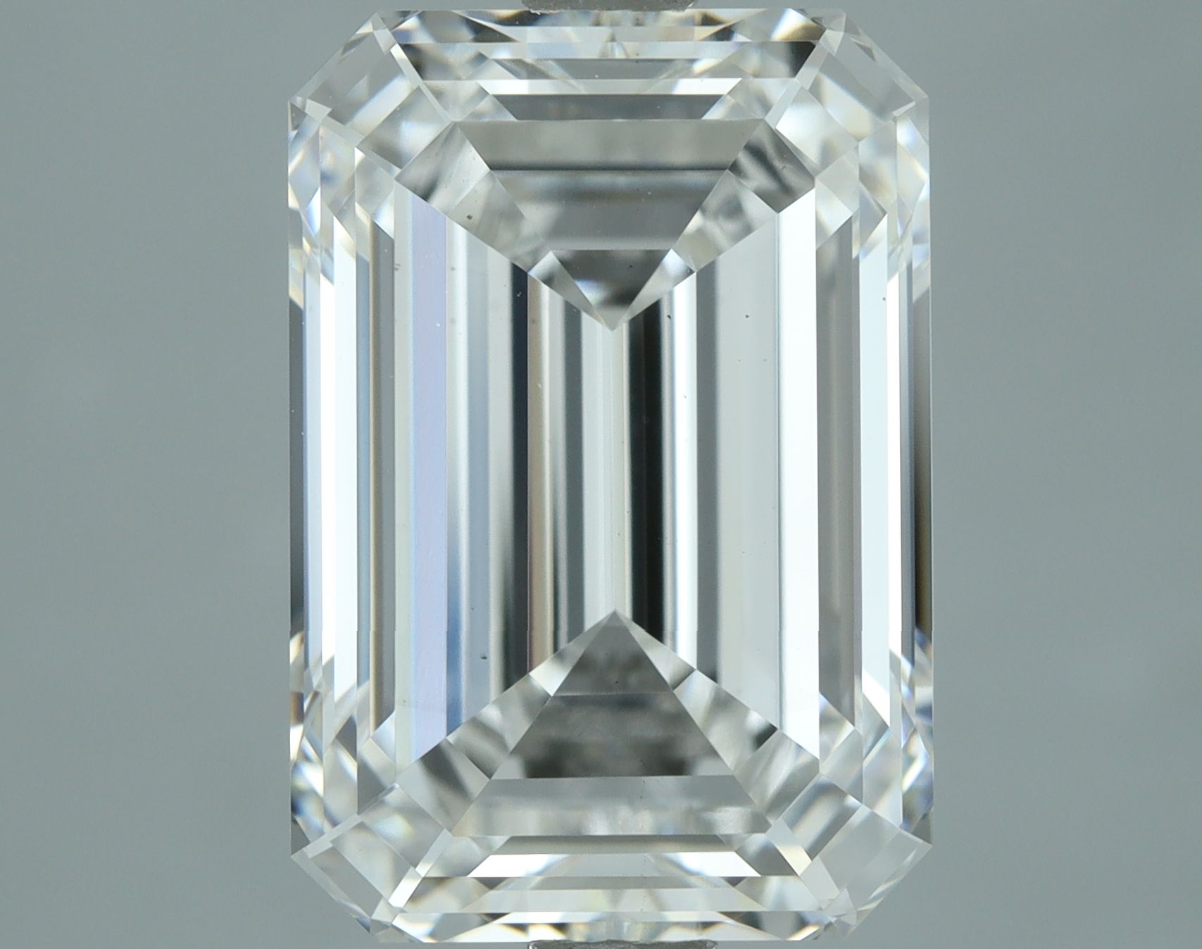 4.19 ct. emerald Lab Grown Diamond front image