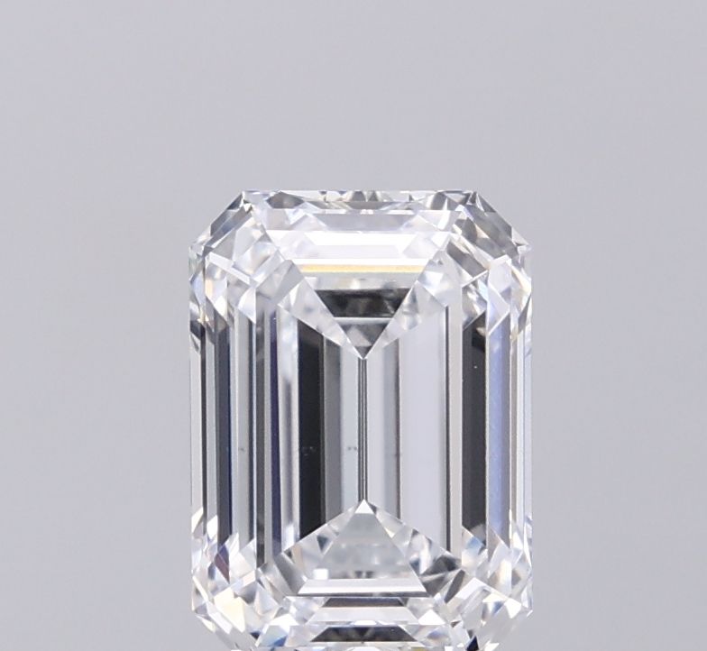 2.54 ct. emerald Lab Grown Diamond front image