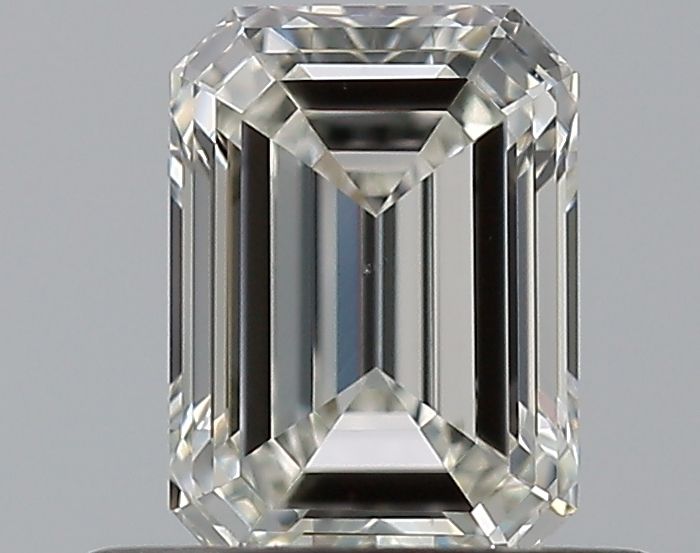 0.59 ct Emerald diamond