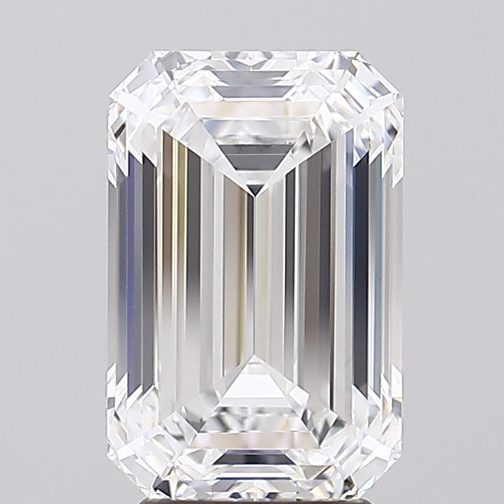 4.20 ct. emerald Lab Grown Diamond front image