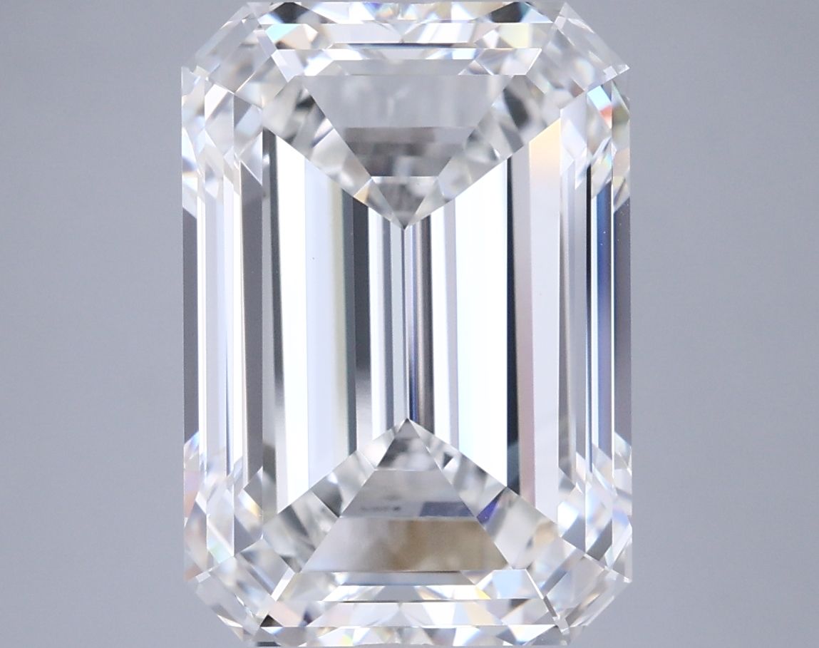 8.02 ct. emerald Lab Grown Diamond front image