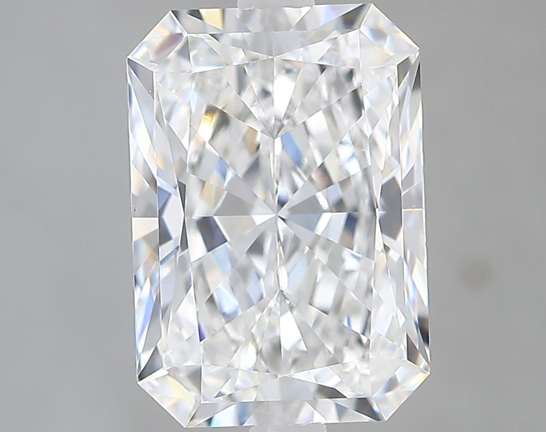 3.30 ct. radiant Lab Grown Diamond front image