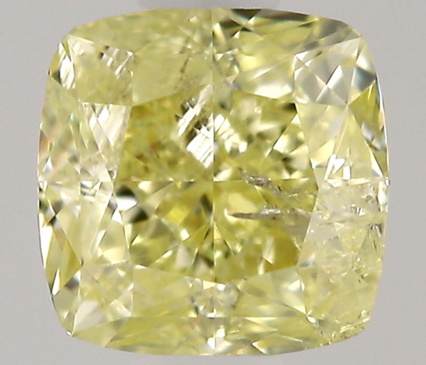 Diament 0.41 ct Fancy Light Yellow/I1