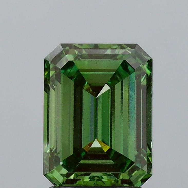 2.58 ct Emerald diamond