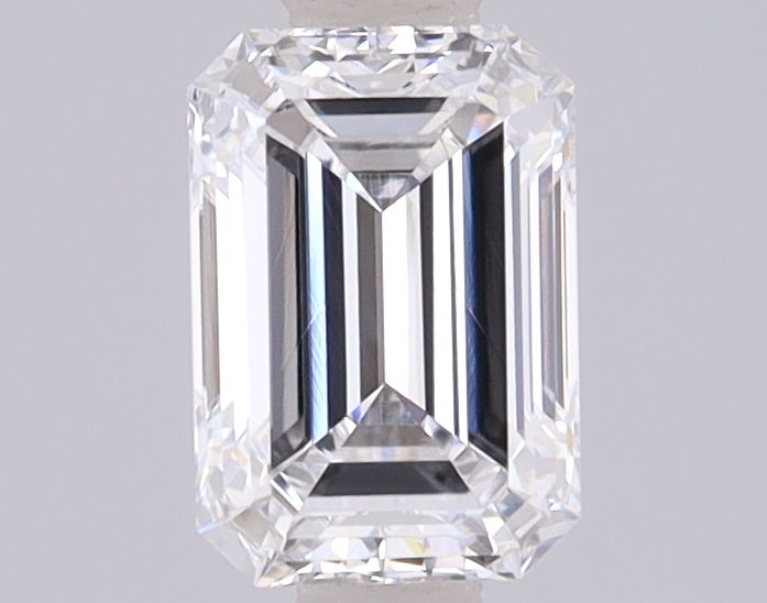 1.00 ct. emerald Lab Grown Diamond front image