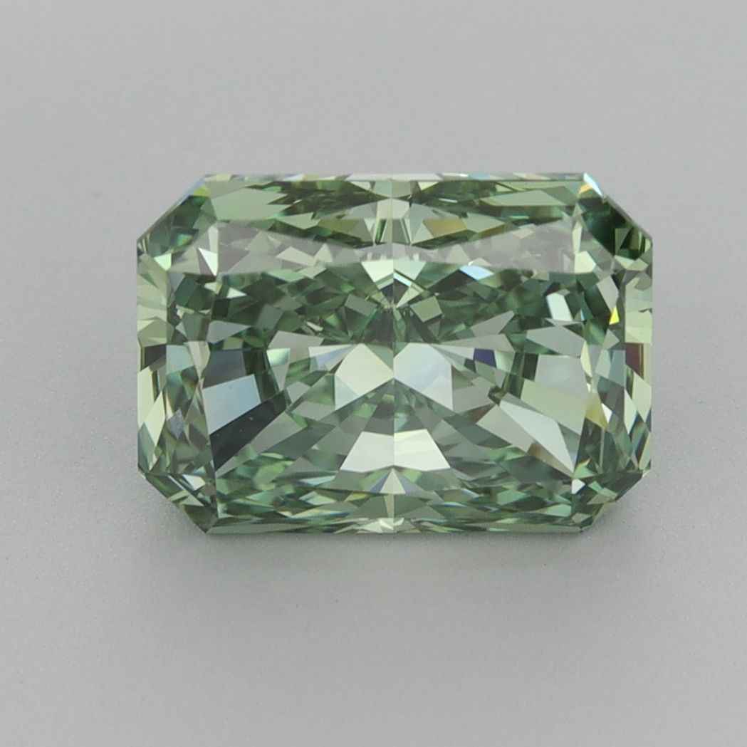 3.24 ct Radiant diamond
