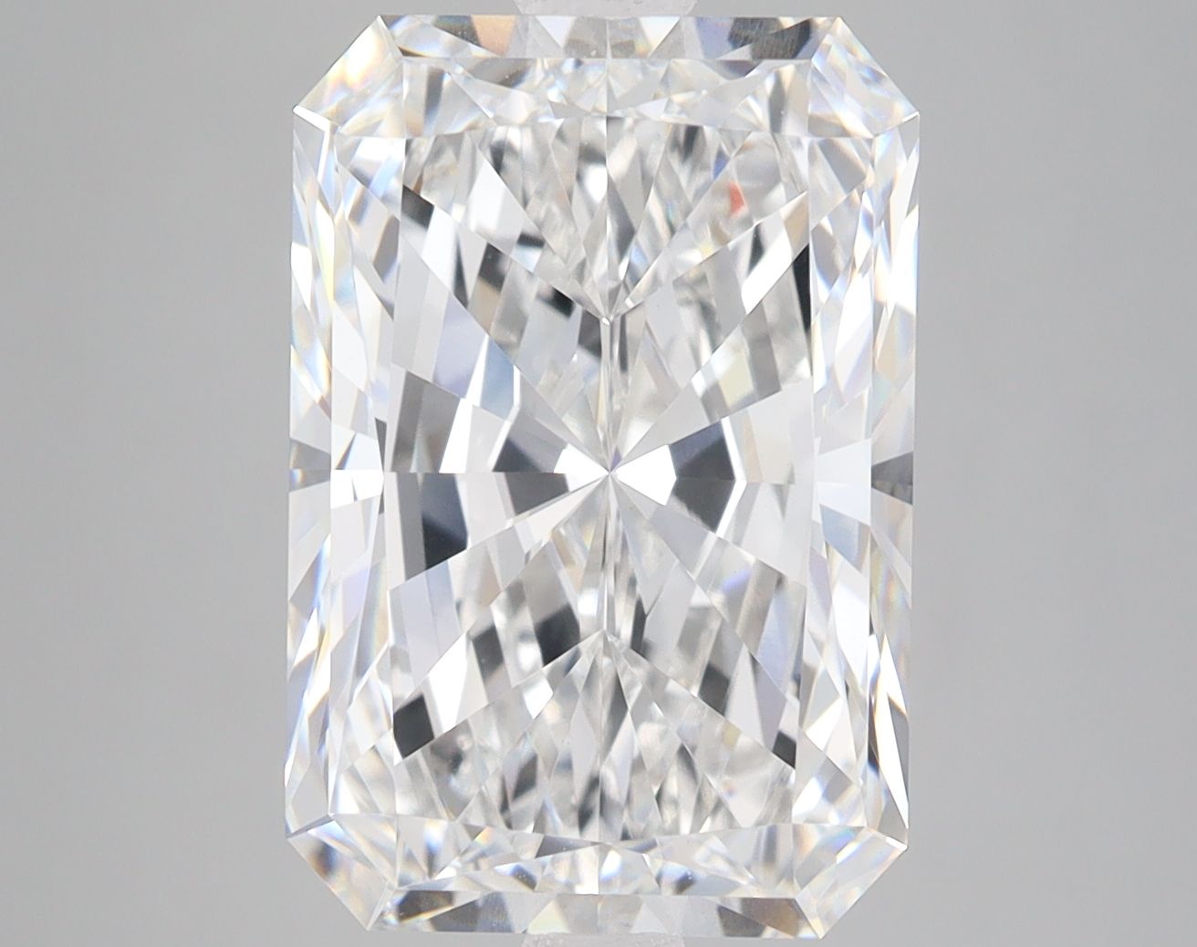 7.29 ct. radiant Lab Grown Diamond front image