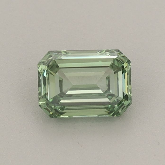 0.52 CT Fancy Vivid Green EMERALD