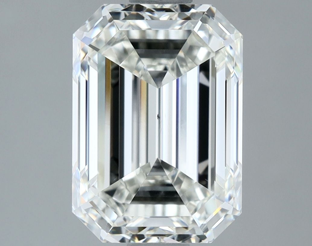 3.01 ct Emerald diamond
