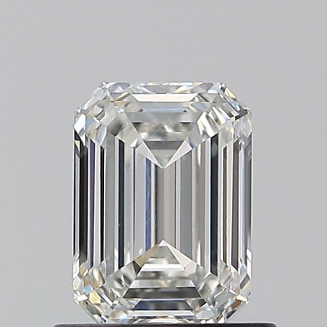 0.90 ct Emerald diamond