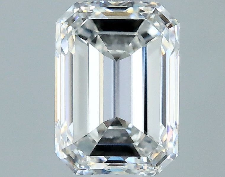 0.70 ct Emerald diamond