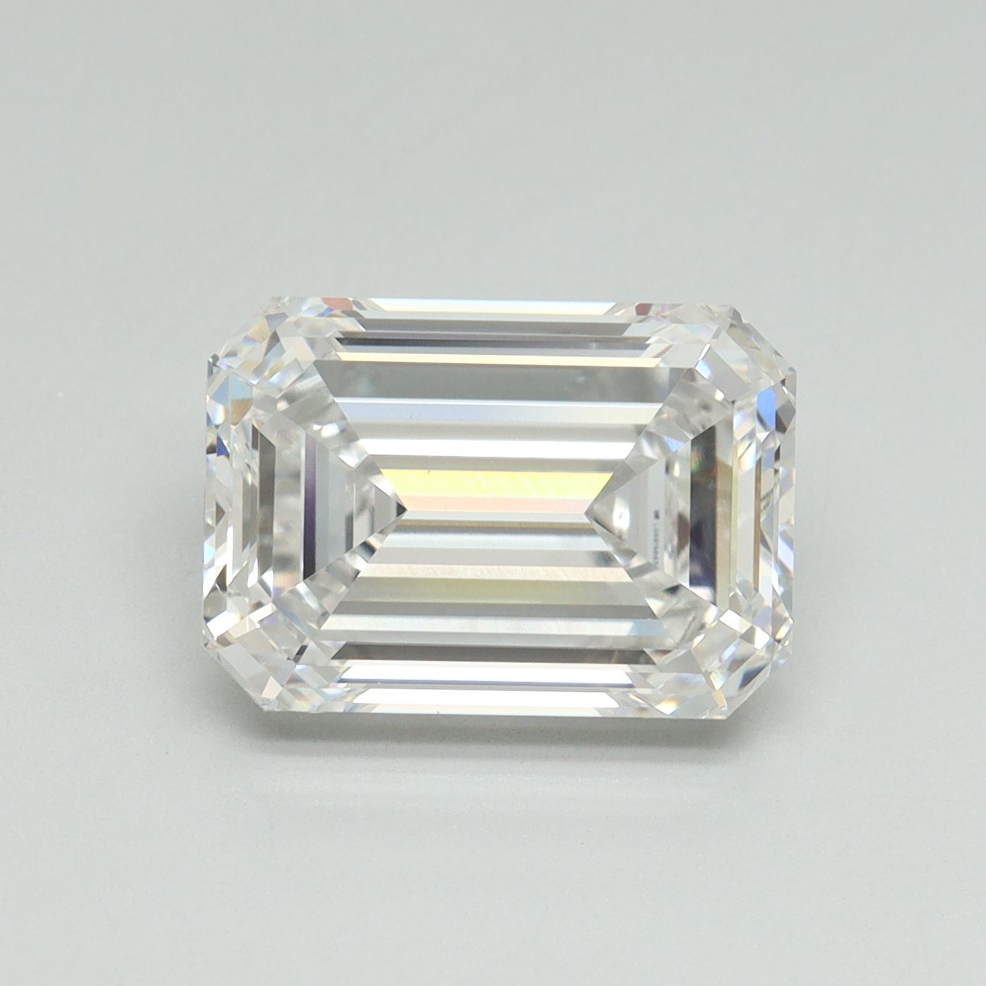 4.51 ct. emerald Lab Grown Diamond front image