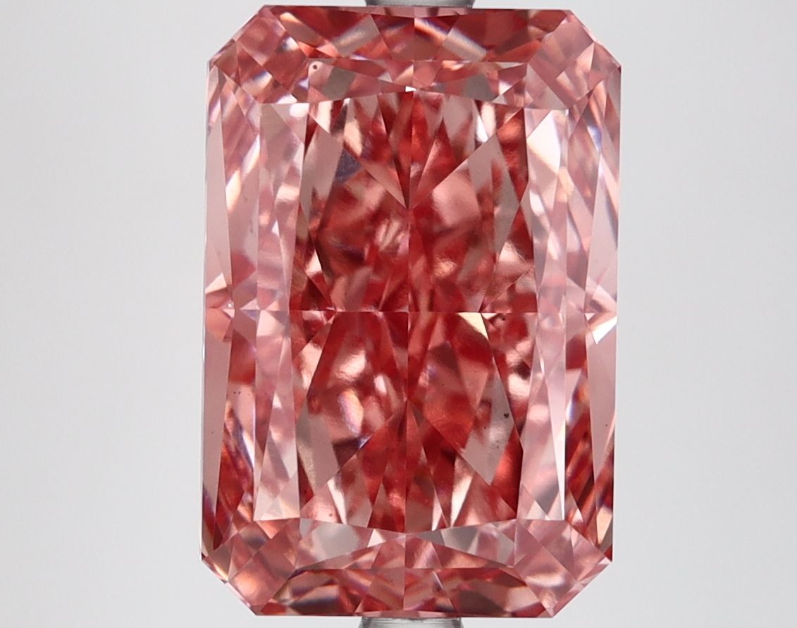 5.26 ct. radiant Lab Grown Diamond front image