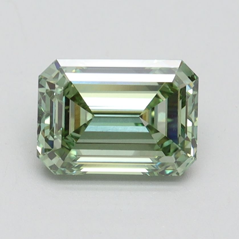 1.54 ct. emerald Lab Grown Diamond front image