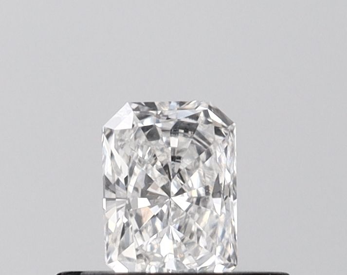 0.29 ct lab-grown Radiant Diamond