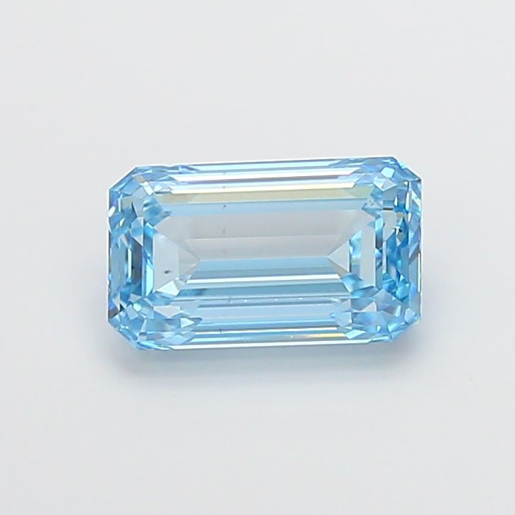 3.03 ct Emerald diamond