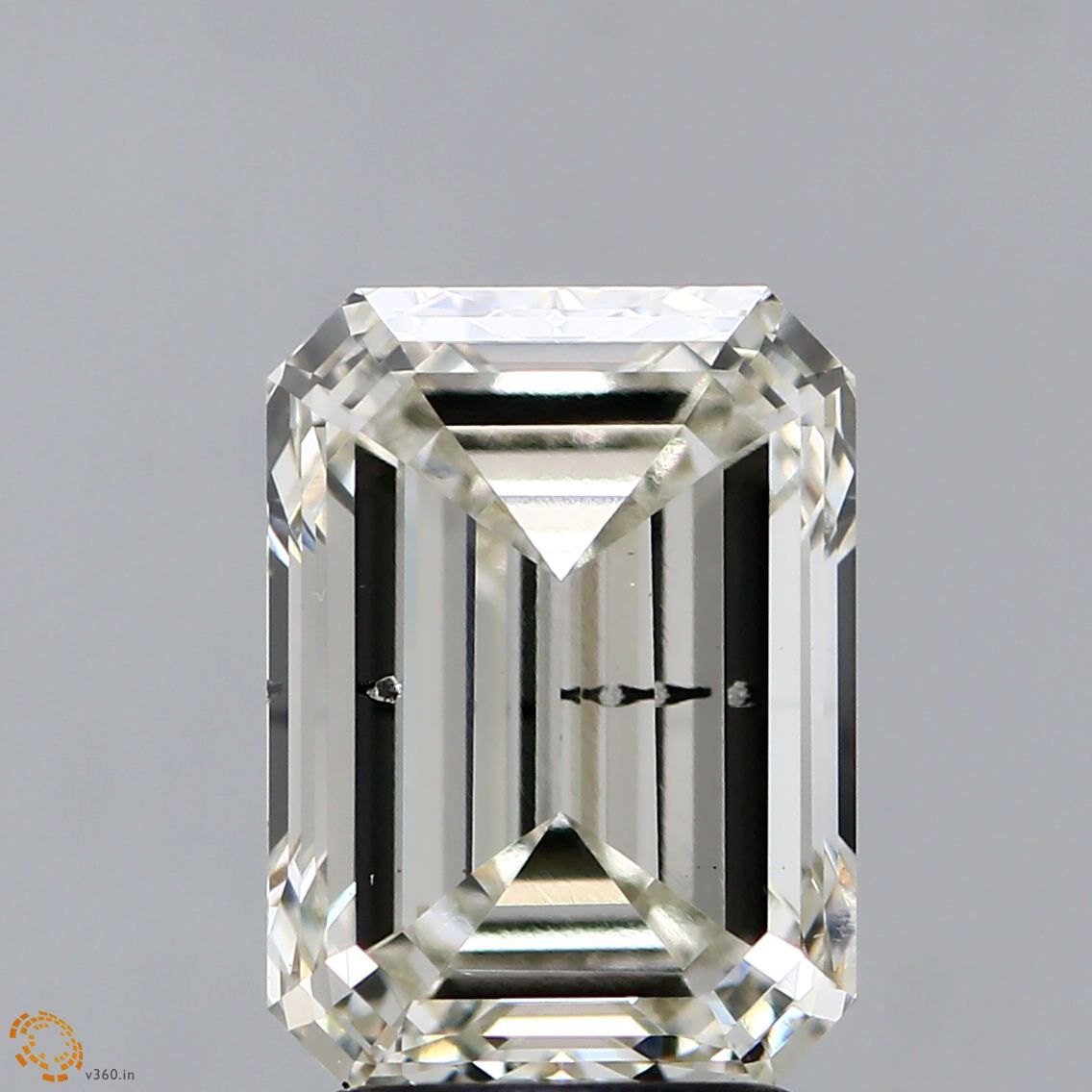 3.02 ct. emerald Lab Grown Diamond front image
