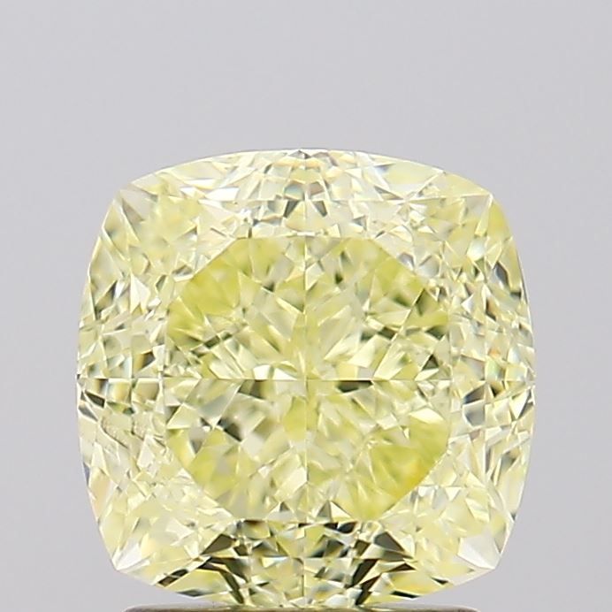 3.01 ct Cushion Brilliant diamond