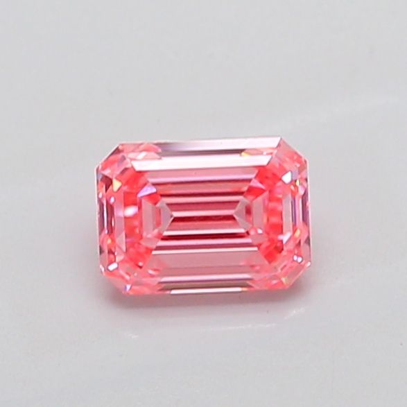 1.07 ct Emerald diamond