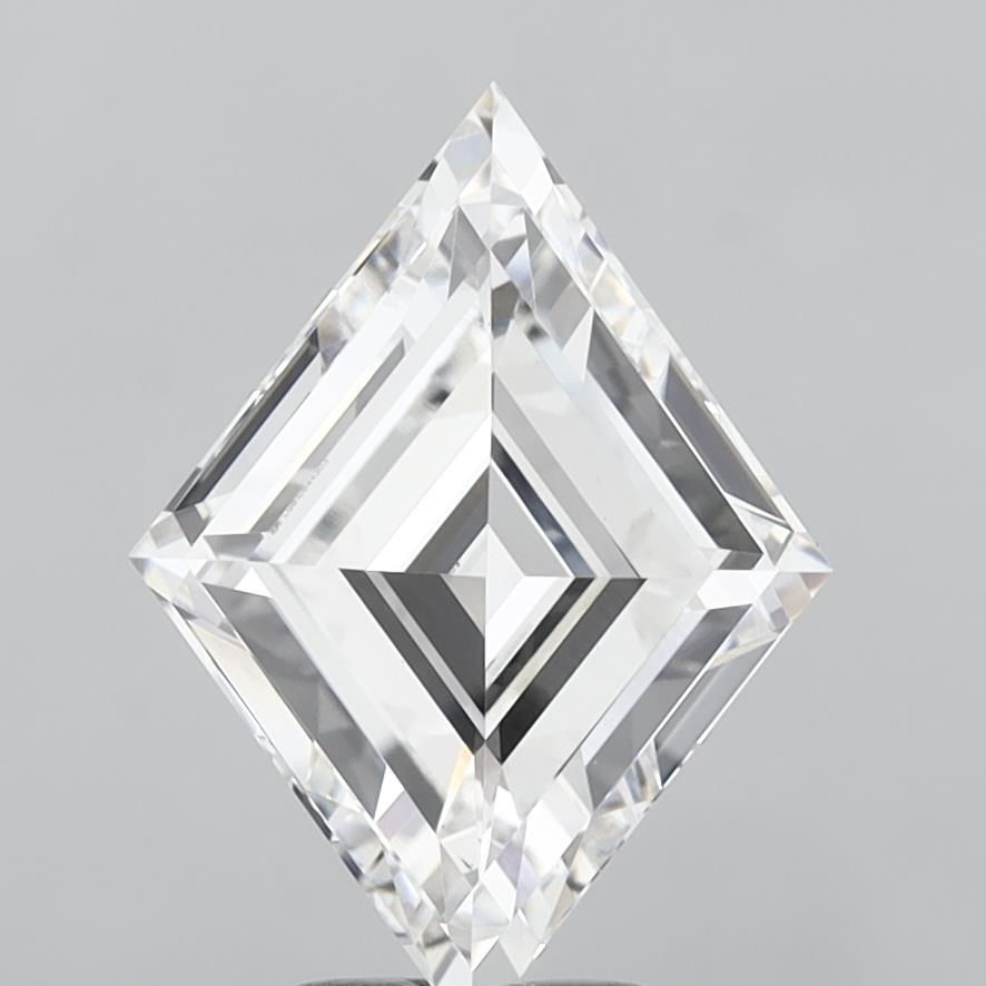 3.43 ct lab-grown Lozenge Diamond