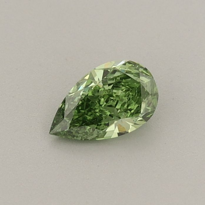 0.27 CT Fancy Vivid Green PEAR