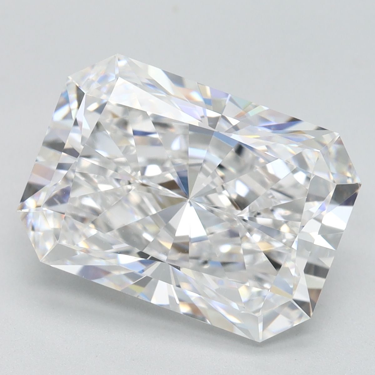 4.76 ct. radiant Lab Grown Diamond front image