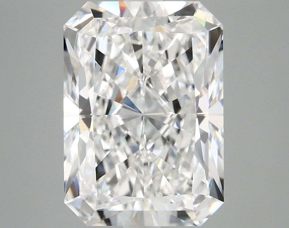 4.13 ct. radiant Lab Grown Diamond front image